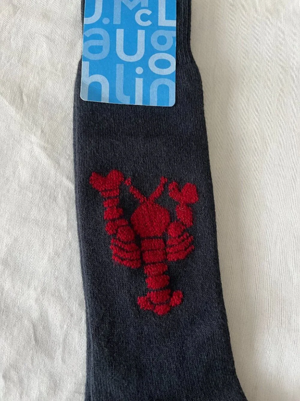 NEW with tags J.McLaughlin hand embroidered lobster men’s socks Navy & red rare